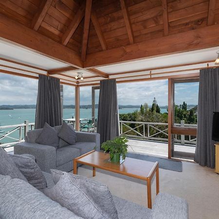 Te Maiki Escape - Russell Holiday Home Экстерьер фото