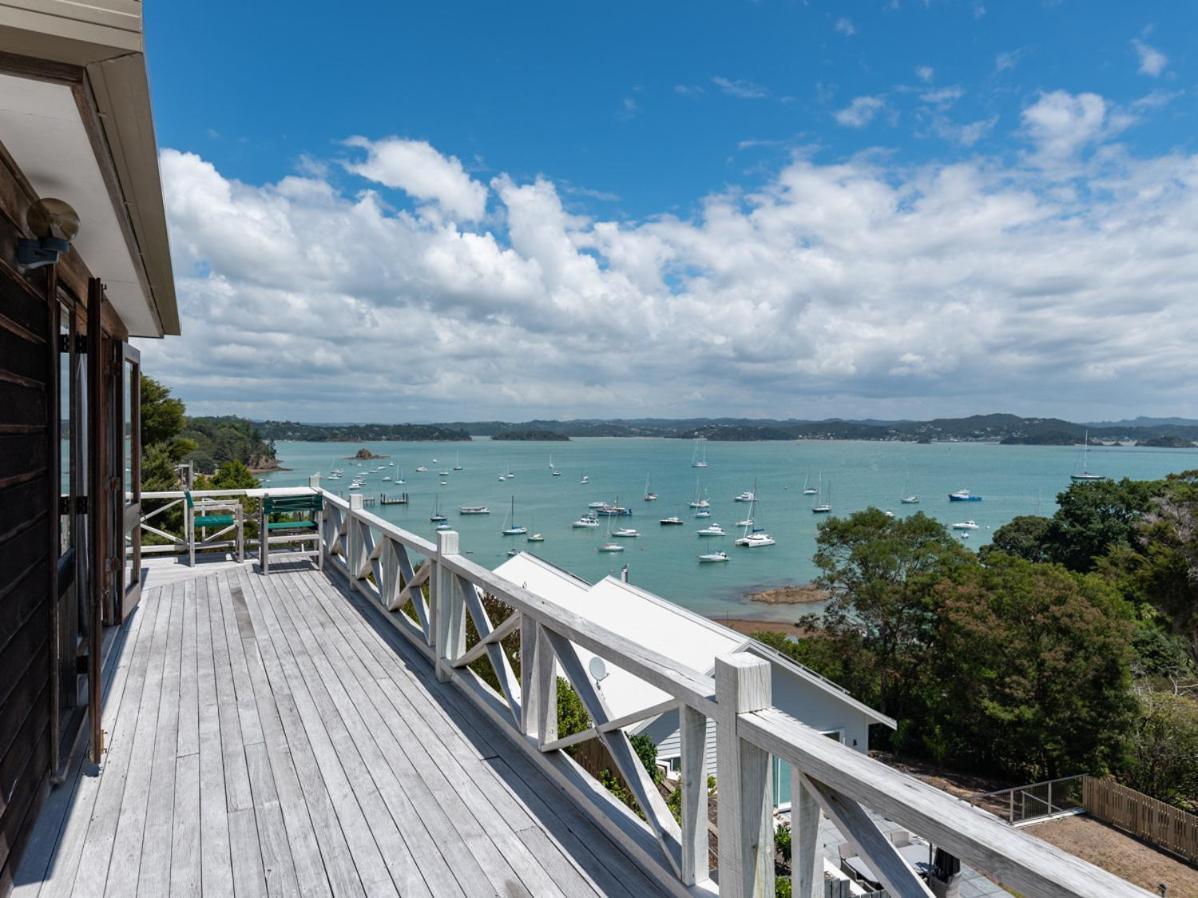 Te Maiki Escape - Russell Holiday Home Экстерьер фото